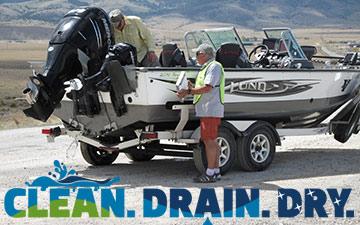 Photo of an AIS inspection. Clean, Drain, Dry.